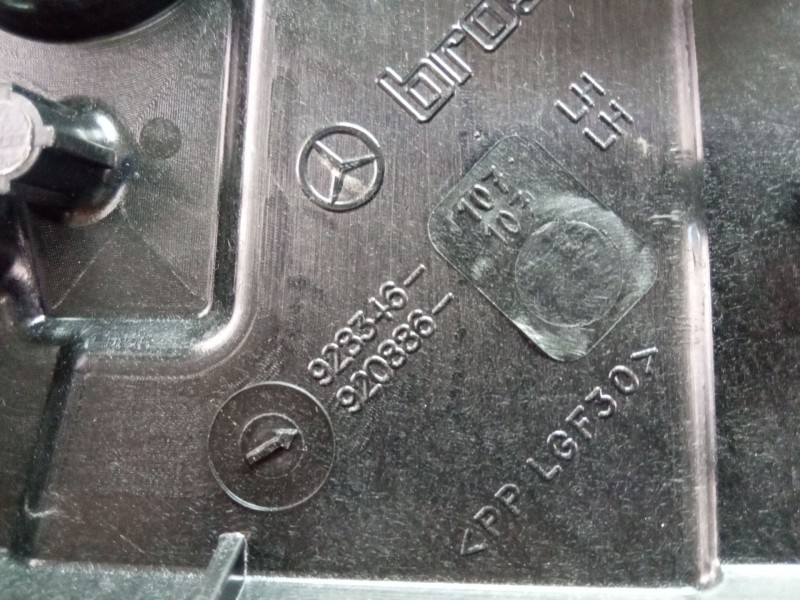 Recambio de elevalunas trasero izquierdo para mercedes-benz a 200 cdi w176 referencia OEM IAM 928338101  