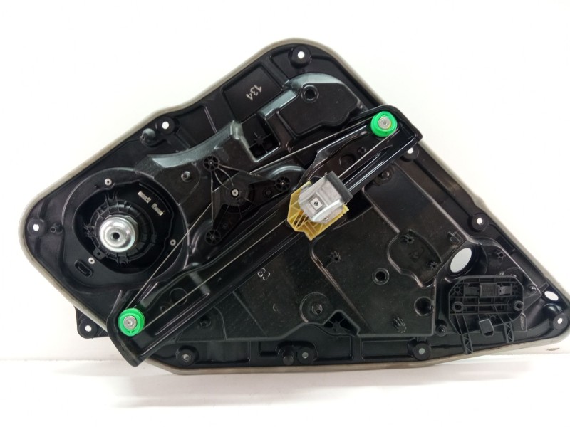 Recambio de elevalunas trasero izquierdo para mercedes-benz a 200 cdi w176 referencia OEM IAM 928338101  