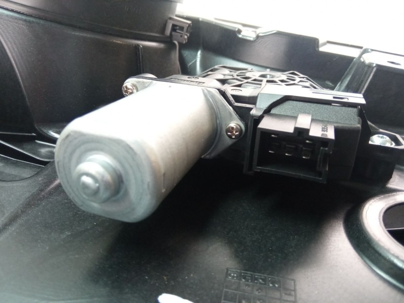 Recambio de elevalunas trasero derecho para mercedes-benz a 200 cdi w176 referencia OEM IAM 928339101  