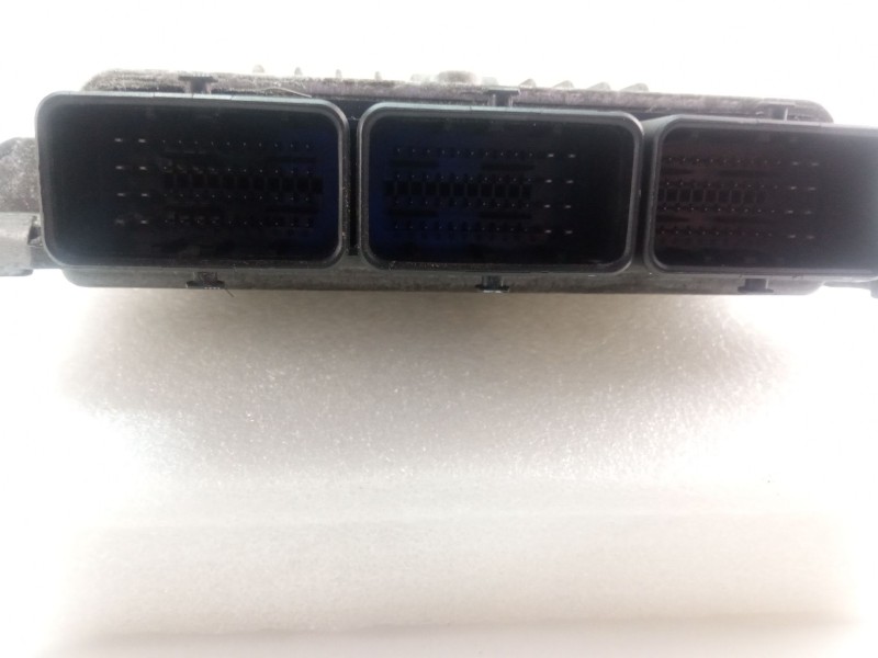 Recambio de centralita motor para peugeot 607 referencia OEM IAM 5WS40379AT  