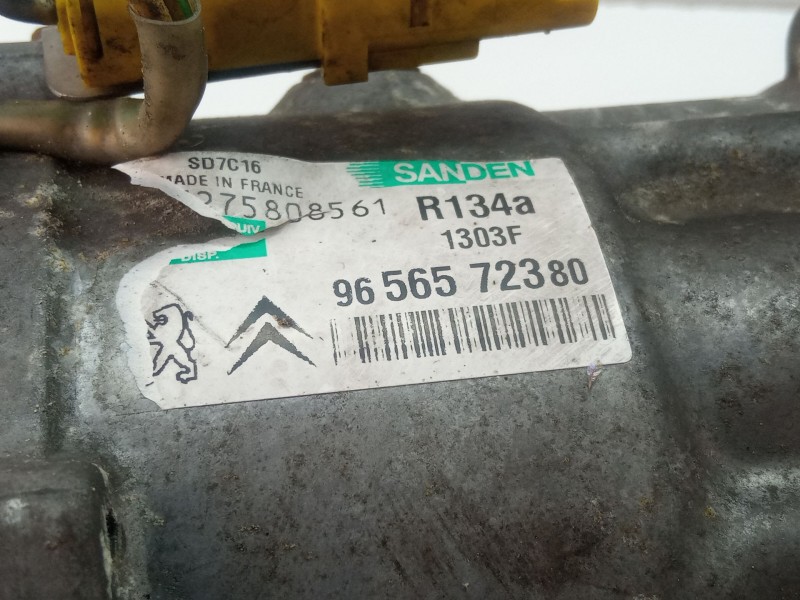 Recambio de compresor aire acondicionado para peugeot 607 referencia OEM IAM 9656572380  