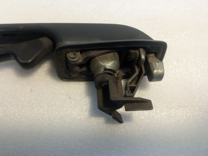 Recambio de maneta exterior delantera derecha para volkswagen polo classic (86c, 80) 1.3 referencia OEM IAM 171837211A  