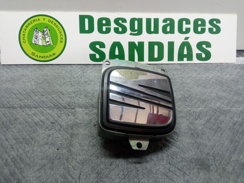 Recambio de maneta exterior porton para seat altea referencia OEM IAM    Recambio de maneta exterior porton para seat altea referencia OEM IAM