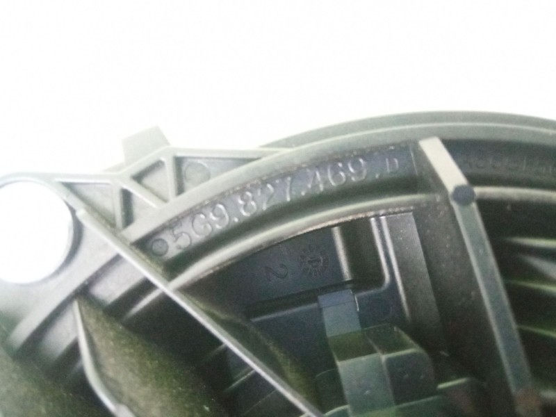 Recambio de maneta exterior porton para volkswagen golf golf 1.6 tdi, 105 cv/77 kw, clha referencia OEM IAM 5G9827469  