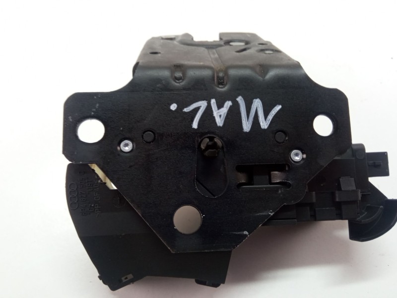 Recambio de cerradura maletero / porton para audi a3 referencia OEM IAM 8P4827505C  