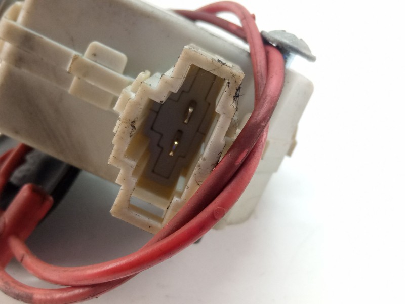 Recambio de bloqueo tapa deposito de combustible para audi a3 referencia OEM IAM 8P4862153  