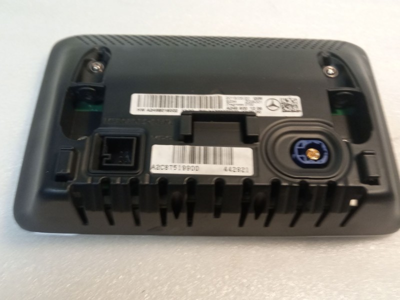 Recambio de pantalla multifuncion para mercedes-benz a 200 cdi w176 referencia OEM IAM A2469001206  