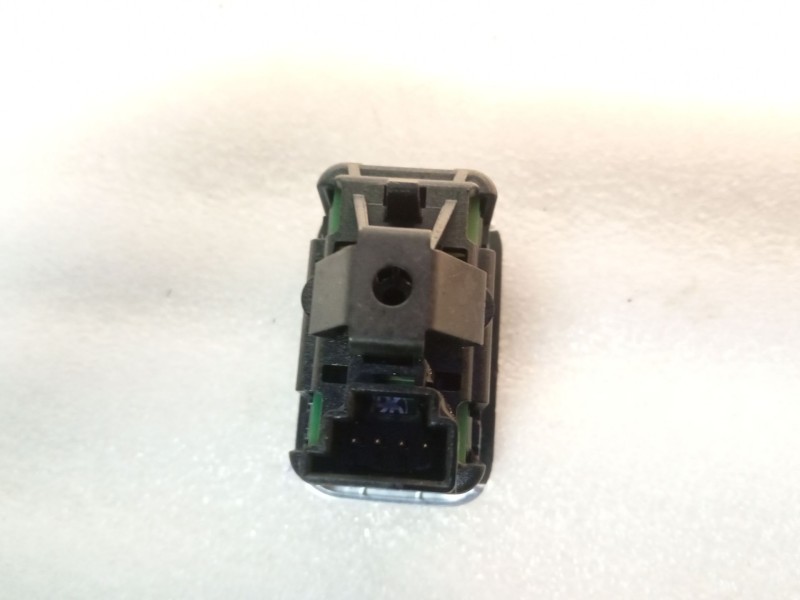 Recambio de mando elevalunas delantero derecho para mercedes-benz a 200 cdi w176 referencia OEM IAM A2049058102  