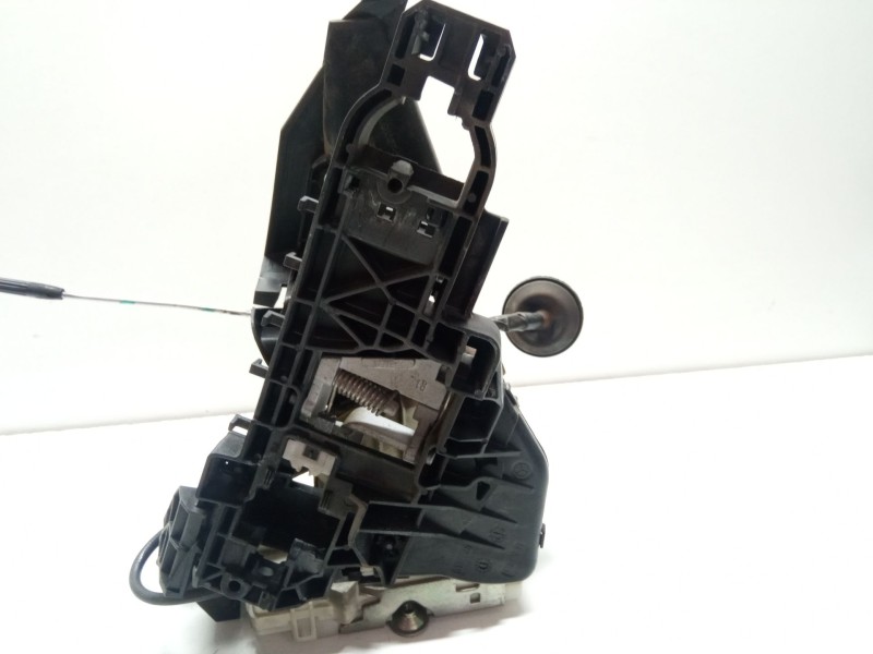 Recambio de cerradura puerta trasera derecha para mercedes-benz b200 referencia OEM IAM 1697302235Q5  