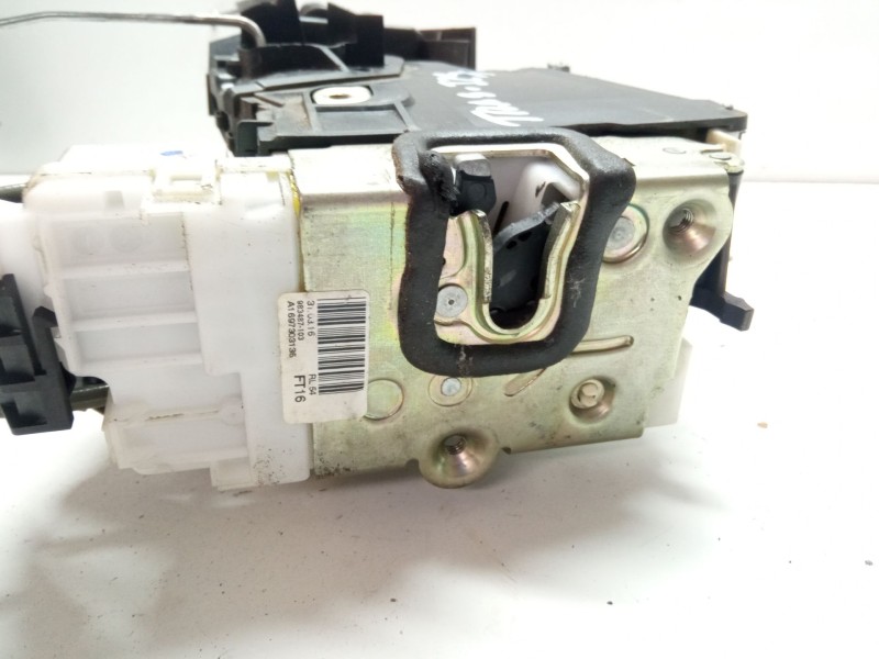 Recambio de cerradura puerta trasera izquierda para mercedes-benz b200 referencia OEM IAM 1697302135Q22  