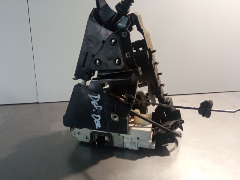 Recambio de cerradura puerta delantera derecha para mercedes-benz b200 referencia OEM IAM 1697202835Q5  