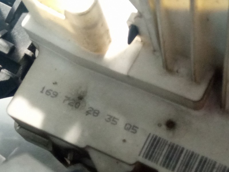 Recambio de cerradura puerta delantera derecha para mercedes-benz b200 referencia OEM IAM 1697202835Q5  