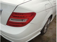 mercedes-benz clase c (w204) del año 2024