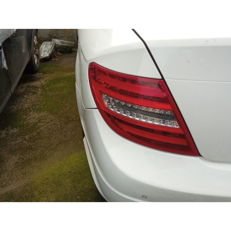 mercedes-benz clase c (w204) del año 2024