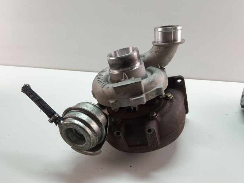 Recambio de turbocompresor para audi a4 referencia OEM IAM 57479880000  