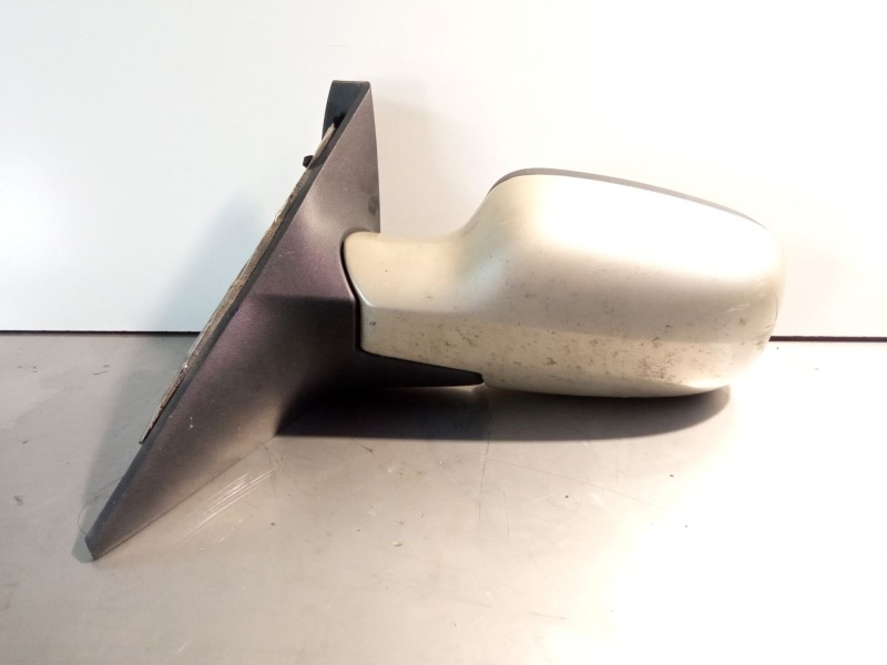 Recambio de espejo retrovisor izquierdo electrico para renault megane scenic 1.5dci 106 cv referencia OEM IAM   