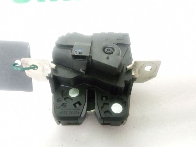 Recambio de cerradura maletero / porton para mercedes-benz a 200 cdi w176 referencia OEM IAM A2467401100  