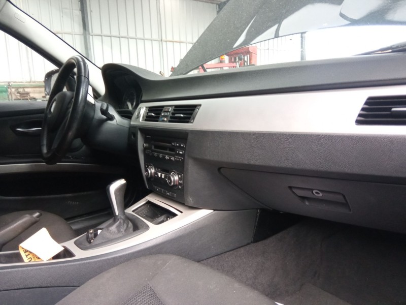 bmw 320 del año 2009