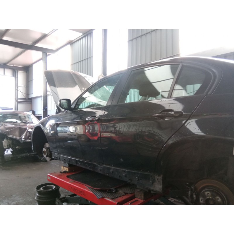 bmw 320 del año 2009