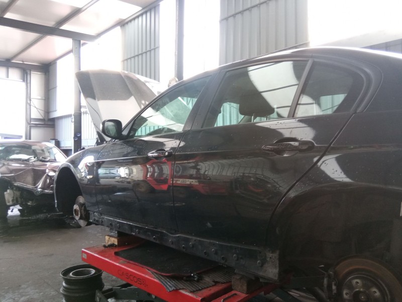 bmw 320 del año 2009