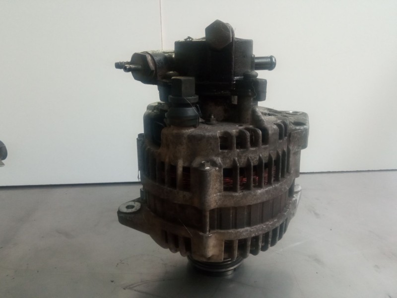 Recambio de alternador para opel meriva referencia OEM IAM 8EL012427  
