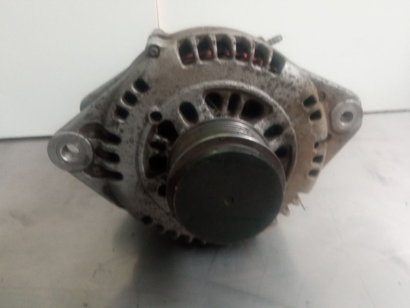 Recambio de alternador para opel meriva referencia OEM IAM 8EL012427  