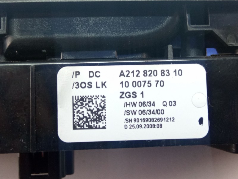Recambio de mando elevalunas delantero izquierdo para mercedes-benz c 200 cdi referencia OEM IAM A2128208310  