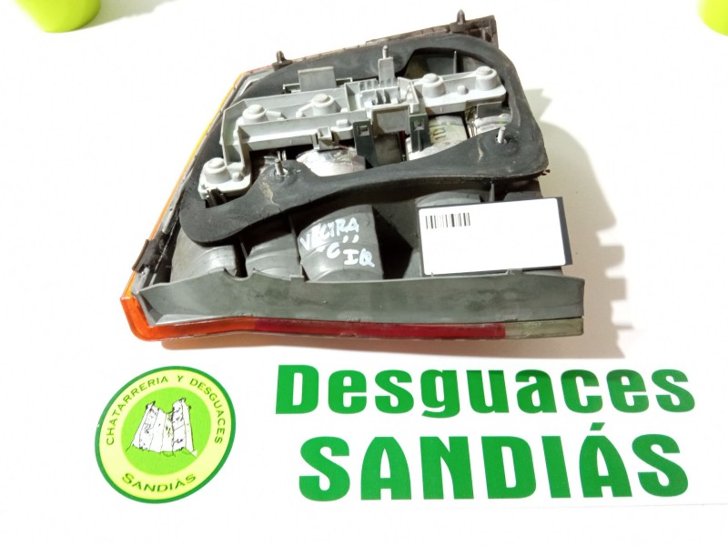 Recambio de piloto trasero izquierdo para opel vectra referencia OEM IAM   