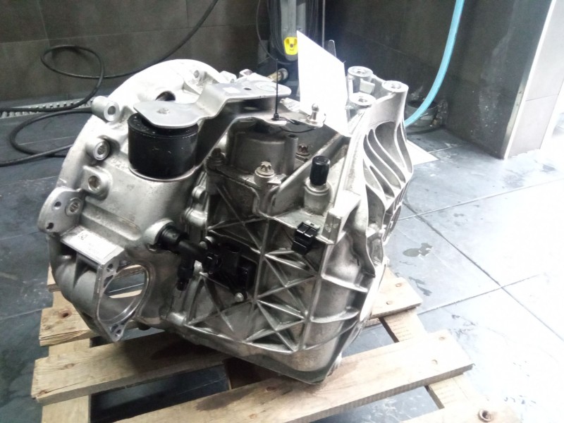 Recambio de caja cambios para mercedes-benz a 200 cdi w176 referencia OEM IAM 2463605500  