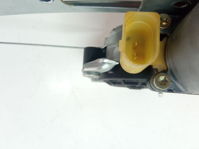 Recambio de elevalunas trasero izquierdo para bmw serie 3 referencia OEM IAM 676283620630  