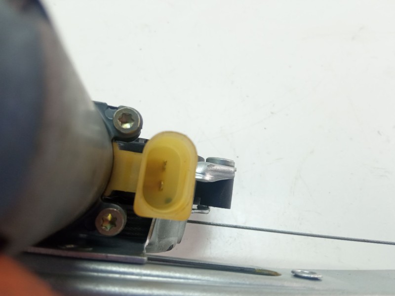 Recambio de elevalunas trasero izquierdo para bmw serie 3 referencia OEM IAM 676283620630  