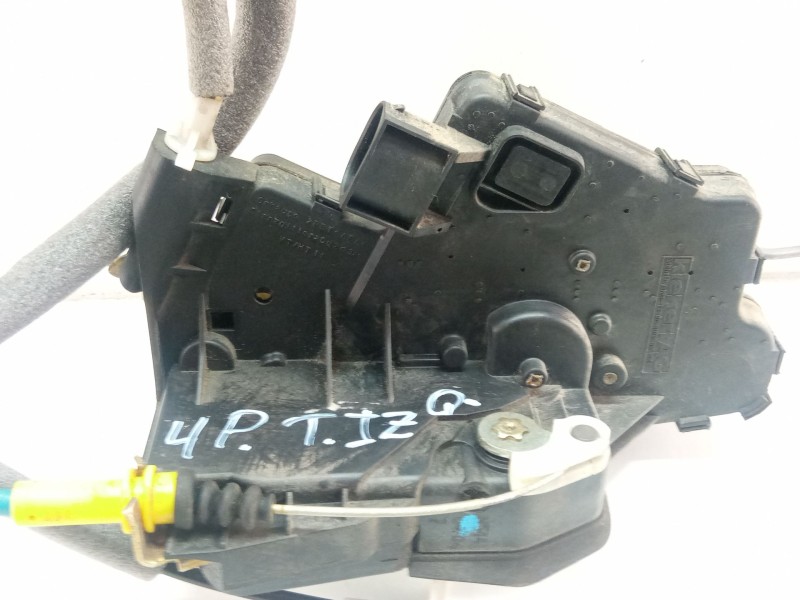 Recambio de cerradura puerta trasera izquierda para bmw serie 3 referencia OEM IAM   