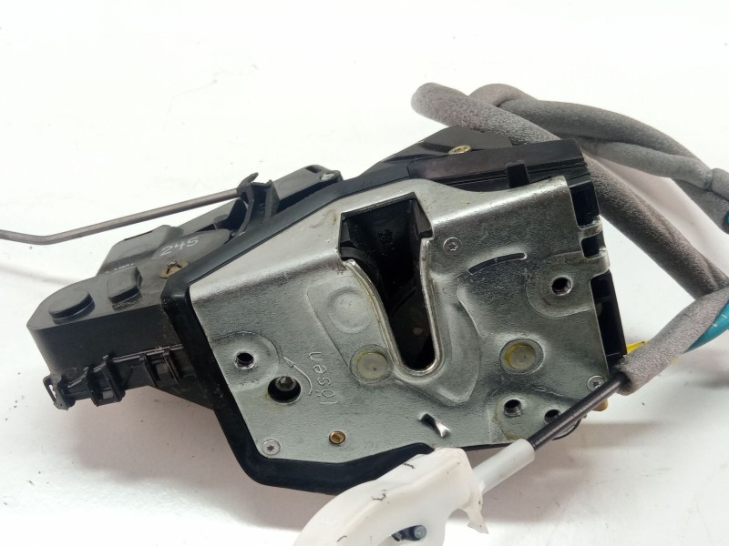 Recambio de cerradura puerta trasera izquierda para bmw serie 3 referencia OEM IAM   