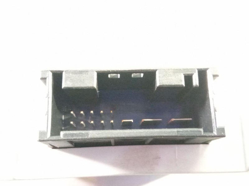 Recambio de centralita inmovilizador para bmw serie 3 referencia OEM IAM 61356905669  