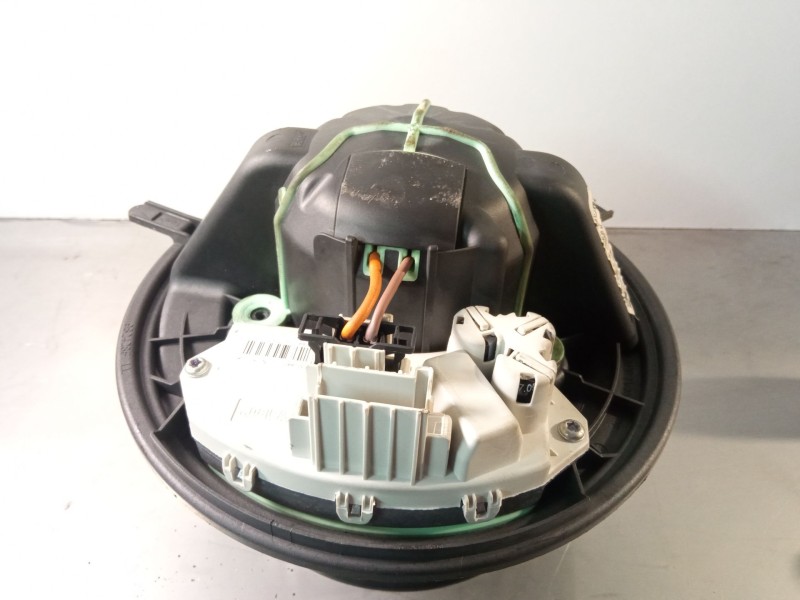 Recambio de motor calefaccion para bmw 320 referencia OEM IAM 985465S20  