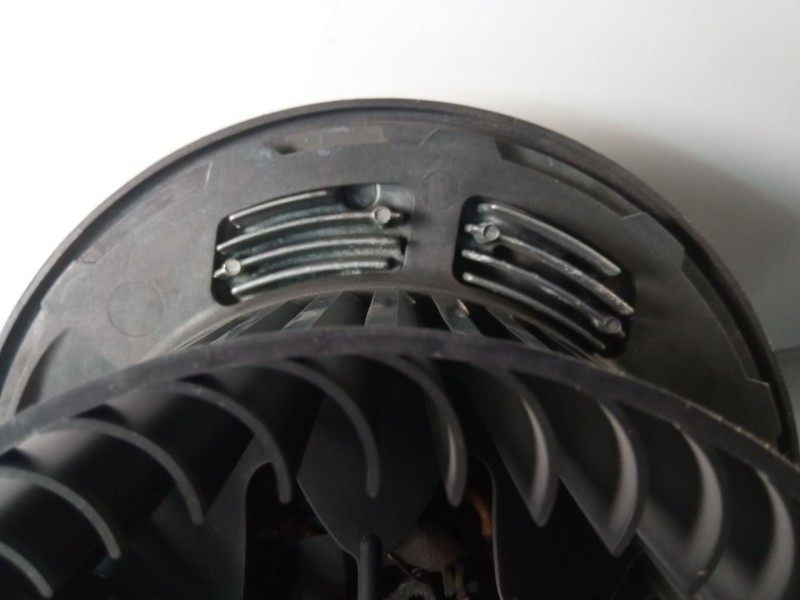 Recambio de motor calefaccion para bmw 320 referencia OEM IAM 985465S20  