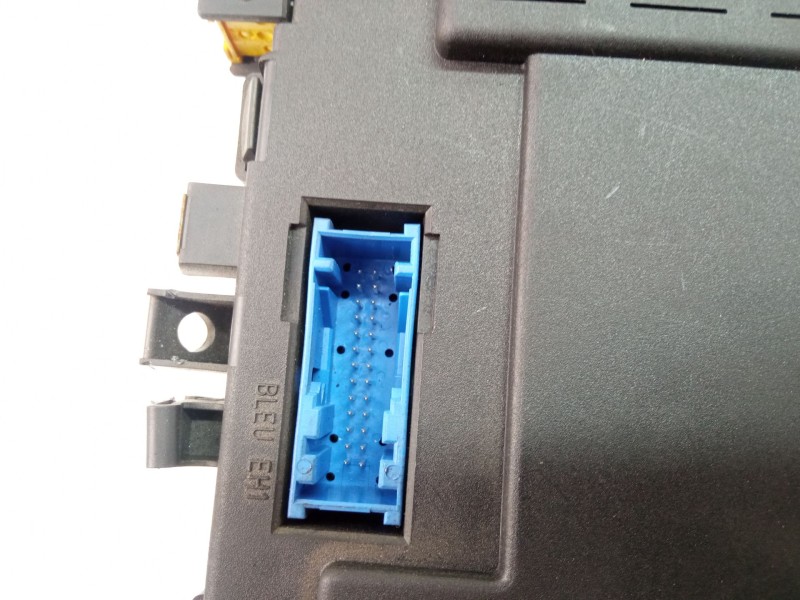 Recambio de centralita bsi para citroën xsara 1.6 referencia OEM IAM 73003213  