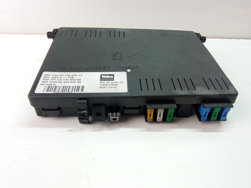 Recambio de centralita bsi para citroën xsara 1.6 referencia OEM IAM 73003213  