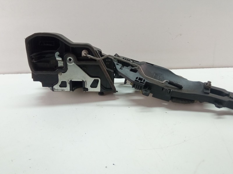 Recambio de cerradura puerta delantera derecha para bmw 320 referencia OEM IAM 7229458a053102  