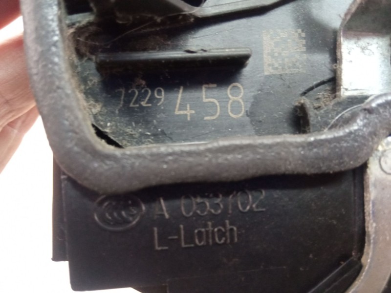 Recambio de cerradura puerta delantera derecha para bmw 320 referencia OEM IAM 7229458a053102  