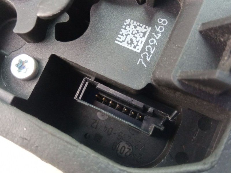 Recambio de cerradura puerta trasera derecha para bmw 320 referencia OEM IAM 7229468  