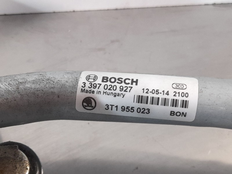 Recambio de motor limpiaparabrisas delantero para skoda superb ii (3t4) 1.6 tdi referencia OEM IAM 3T1955023  3397020927 BOSCH