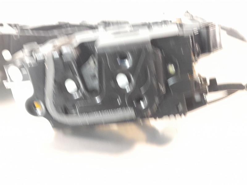 Recambio de cerradura puerta trasera izquierda para skoda superb ii (3t4) 1.6 tdi referencia OEM IAM 05A5N0839015G  