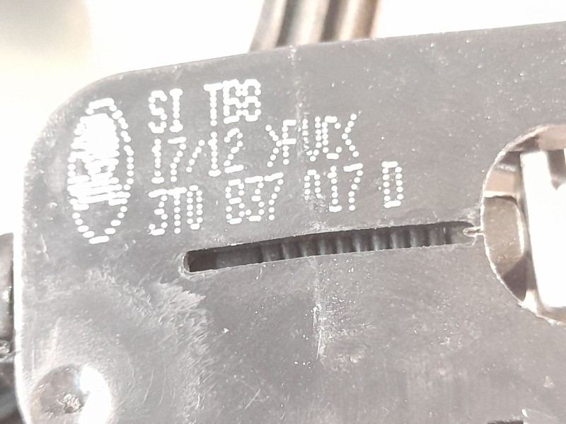 Recambio de cerradura puerta trasera derecha para skoda superb ii (3t4) 1.6 tdi referencia OEM IAM 06A5N0839016G  