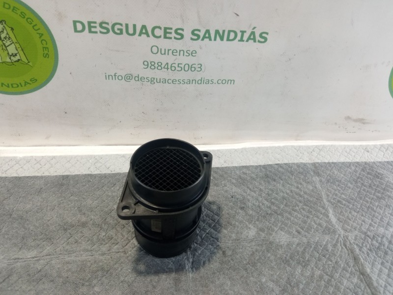 Recambio de caudalimetro para renault megane referencia OEM IAM 77001044267700109812  