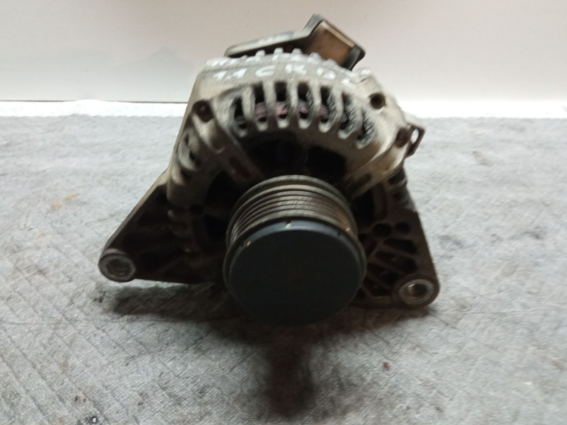 Recambio de alternador 90a/12v para kia picanto referencia OEM IAM 265510337300-2A010  
