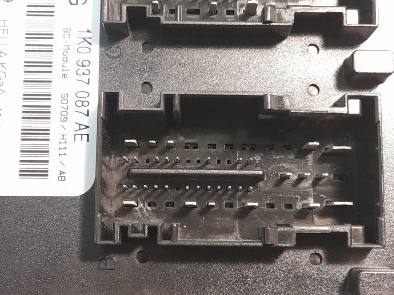 Recambio de modulo confort para skoda superb ii (3t4) 1.6 tdi referencia OEM IAM 1K0937087AE  