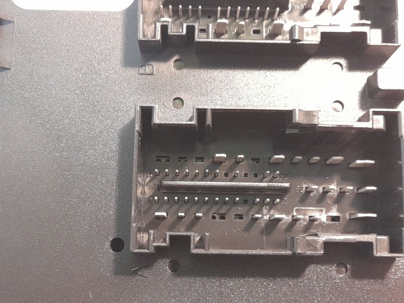 Recambio de modulo confort para skoda superb ii (3t4) 1.6 tdi referencia OEM IAM 1K0937087AE  