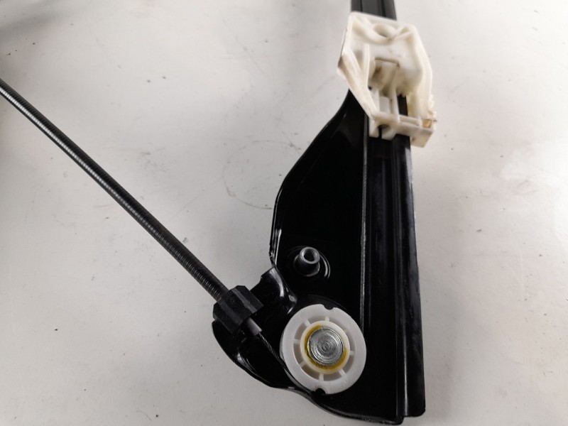 Recambio de elevalunas delantero izquierdo para skoda superb ii (3t4) 1.6 tdi referencia OEM IAM   8K0959801A MOTOR