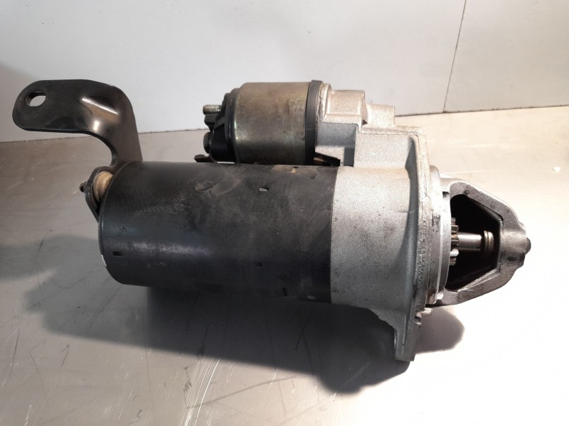 Recambio de motor arranque para opel vectra referencia OEM IAM 0001109062  